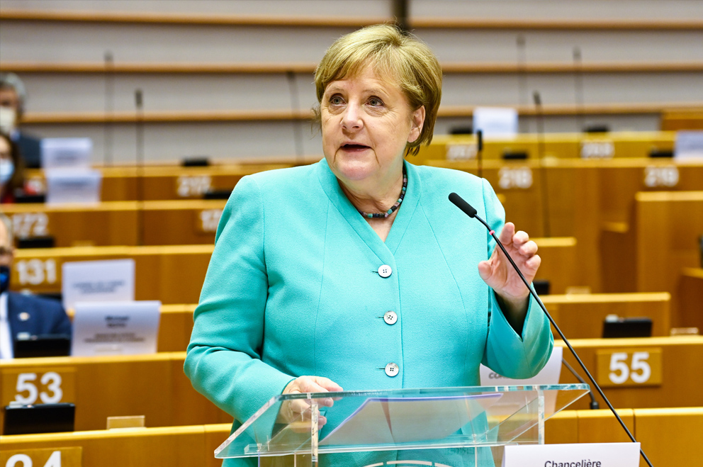 Foto von Bundeskanzlerin Angela Merkel bei ihrer Rede vor dem Europäischen Parlament.